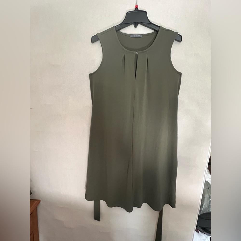 Summer Olive green 👗